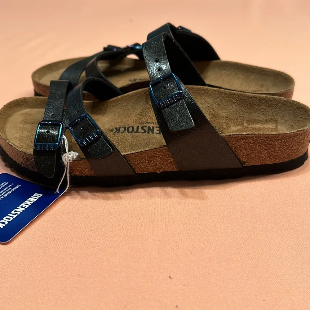 New Birkenstock Franca sandals. Black.  Size 38.